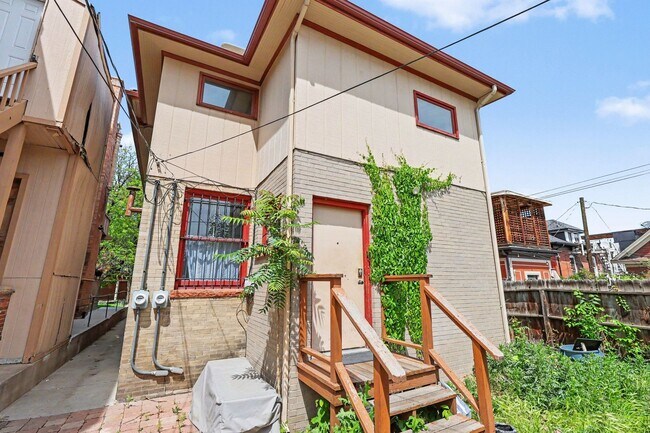 Building Photo - 1270 Emerson St