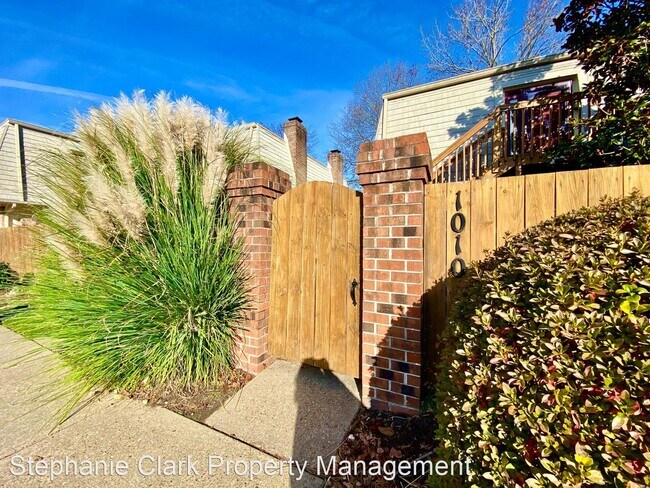 Building Photo - 2 br, 2 bath House - 1010 Lands End Way