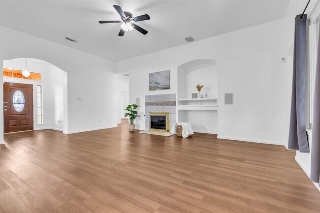 Building Photo - 8506 Willancy Ln