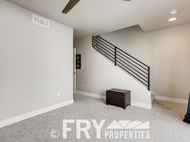 Building Photo - New Condo in South Sloan's Lake