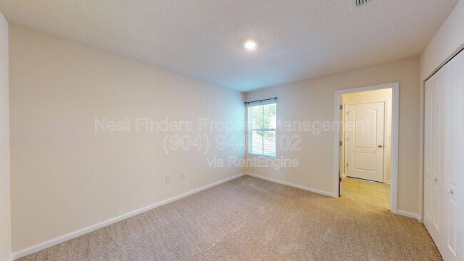 Building Photo - 373 Aralia Ln