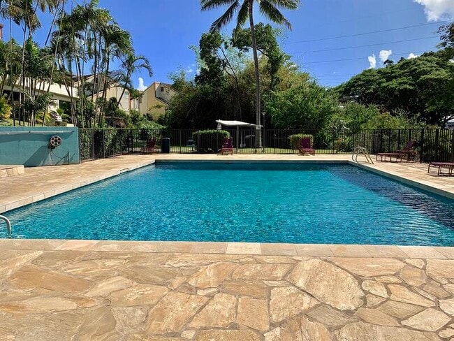 Building Photo - 98-402 Koauka Loop