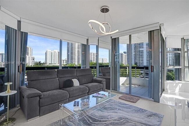 Building Photo - 3400 NE 192 St