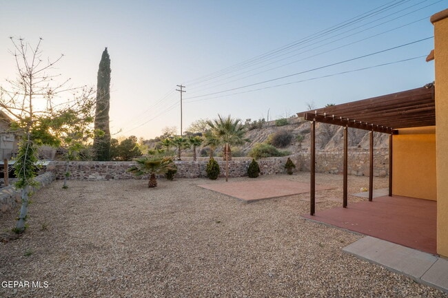 Building Photo - 7321 Mission Viejo Dr