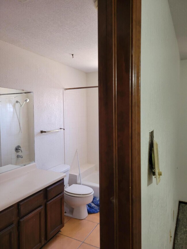 Building Photo - 5624 Spiritus Pl