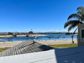 Building Photo - Mission Bay- 1 Bed/1 Bath