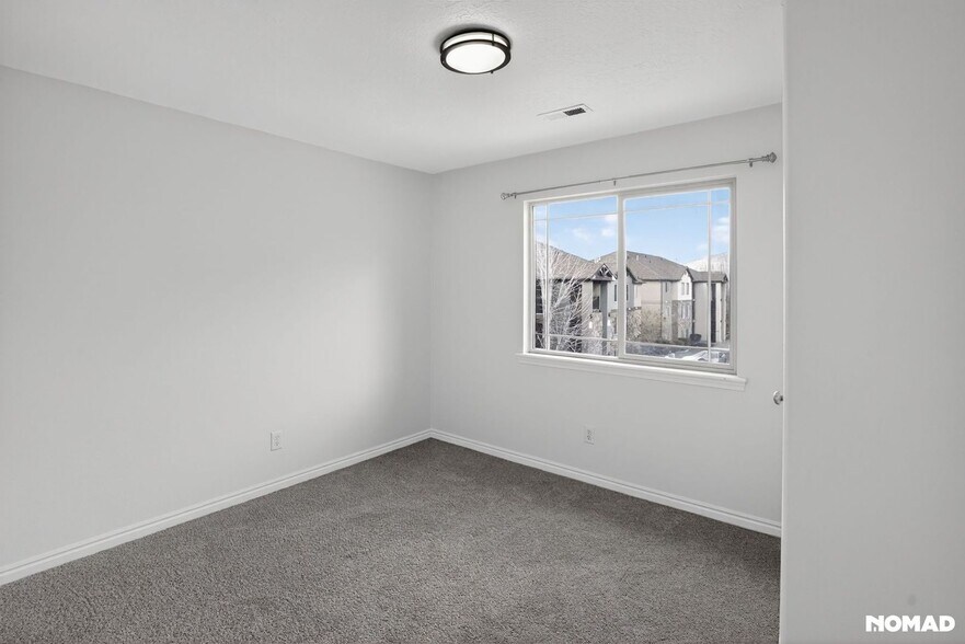 Building Photo - 946 W 630 S