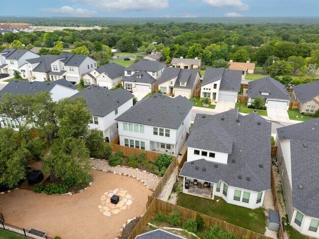 Building Photo - 12809 Stanford Dr