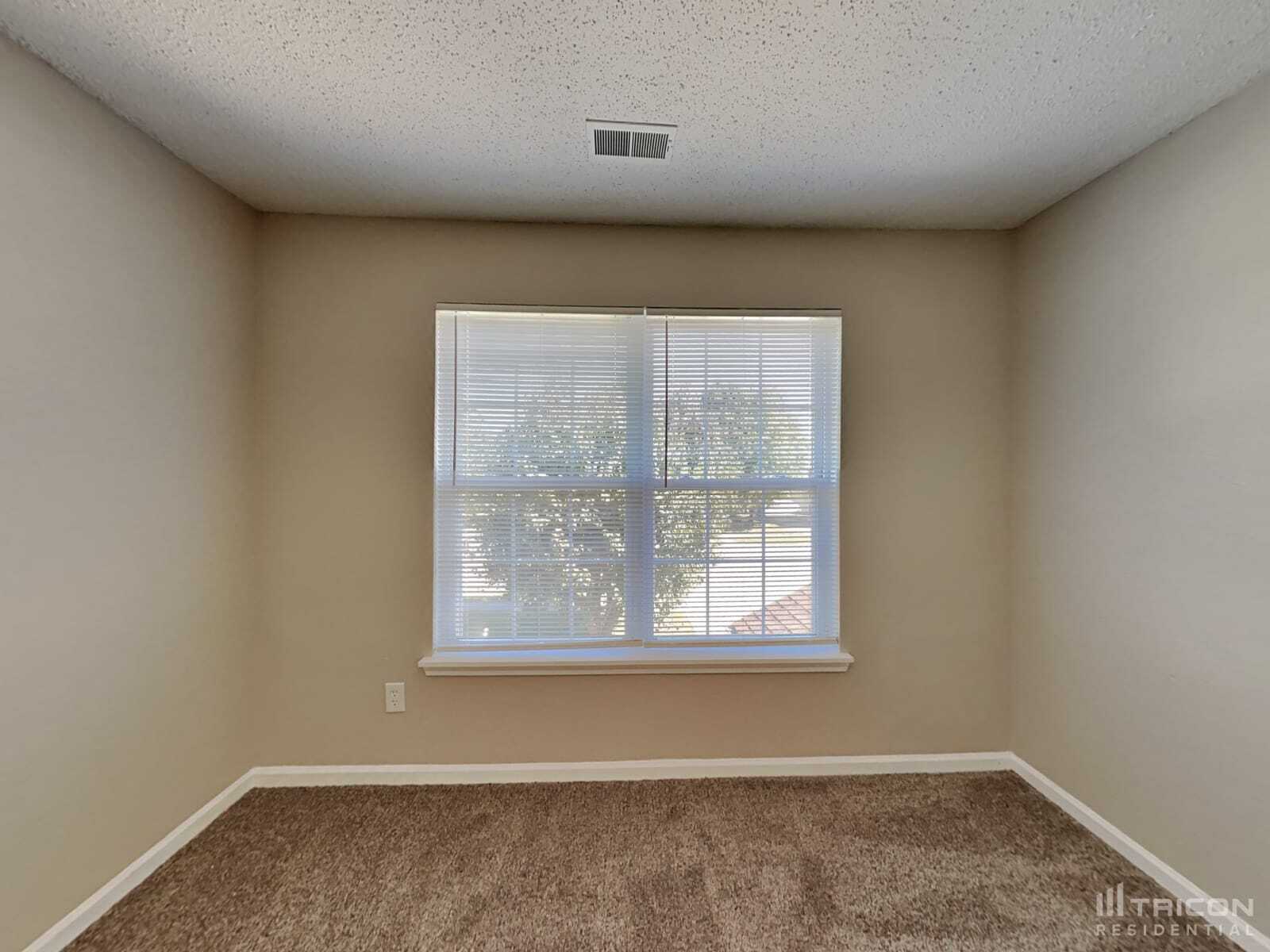 Building Photo - 7210 Kimble Dr