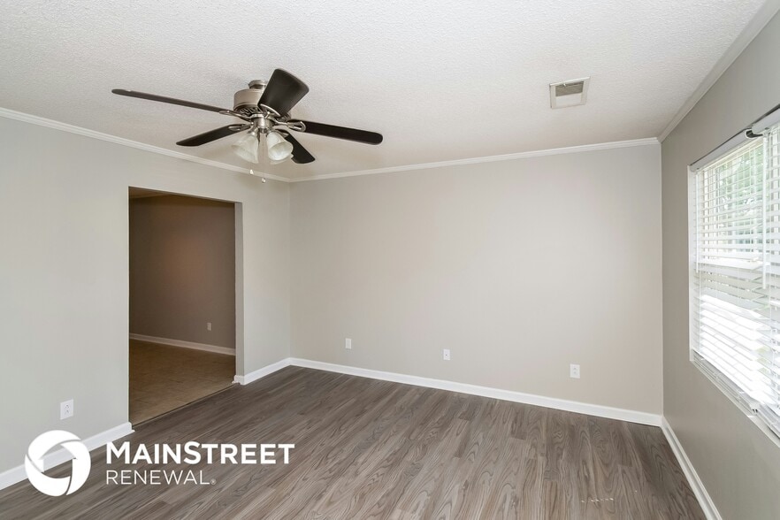 Building Photo - 201 Allen St