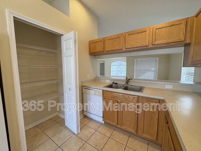 Building Photo - 13408 Teaberry Ln