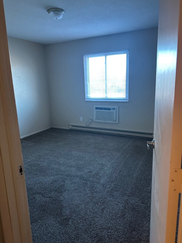 Building Photo - 7451 Lunitas Ln