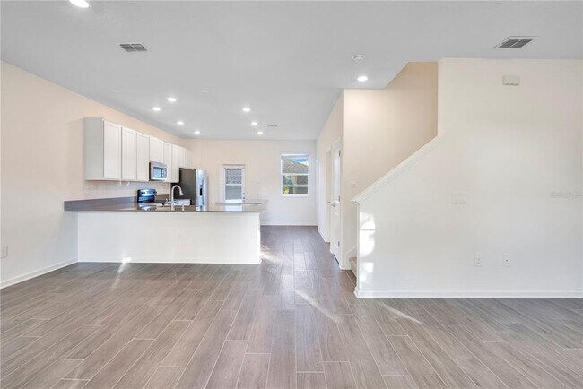 Building Photo - 15657 Water Spring Blvd