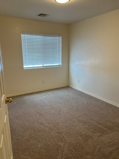 Building Photo - 23382 N Wilderness Way