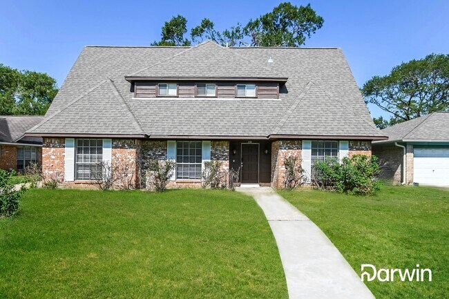 Primary Photo - 230 Kirkaldy Dr