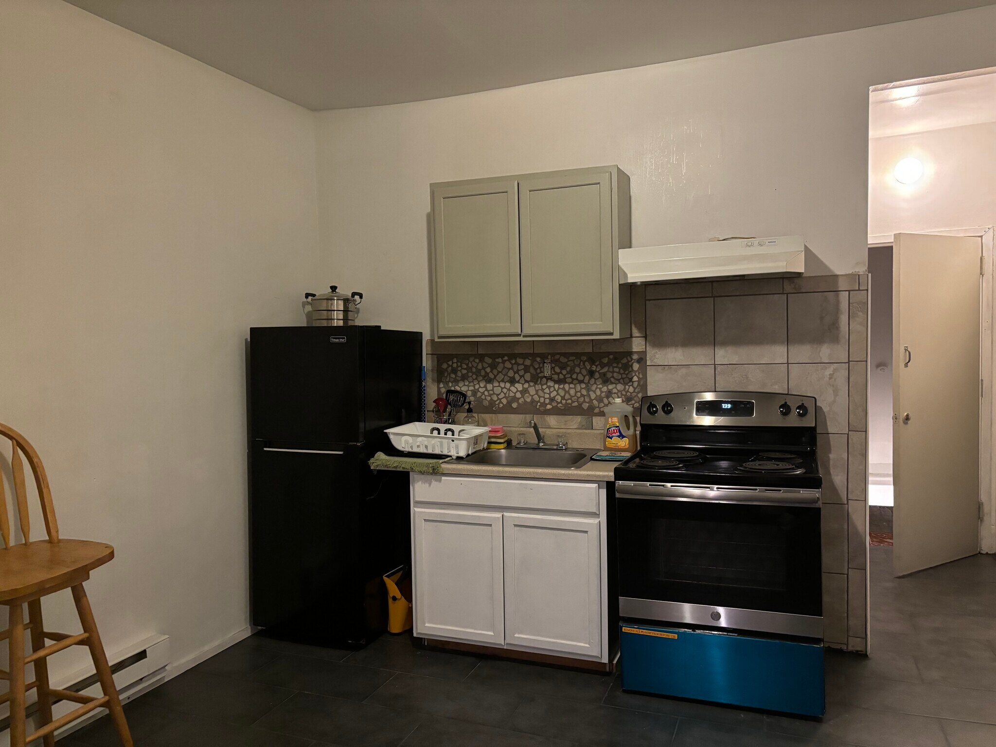 Building Photo - 4328 Frankford Ave