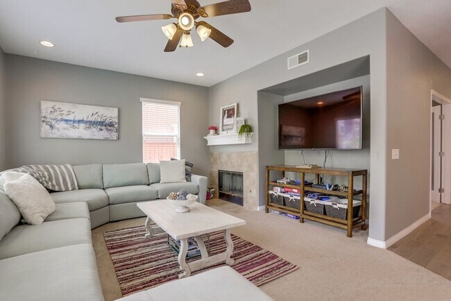 Building Photo - Gorgeous Single Family Home for Rent