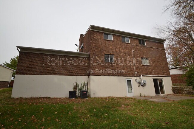 Building Photo - 35 Wesleyan Ct