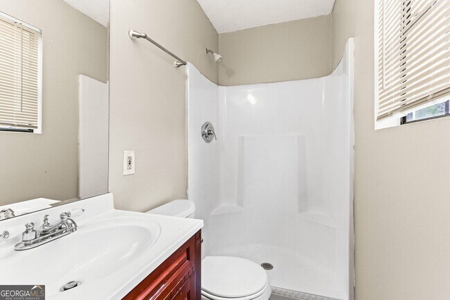 Building Photo - 1152 Holly Hills Dr SW