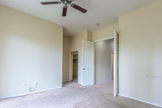 Building Photo - GORGEOUS MOVE IN READY SINGLE-STORY 4-BEDROOM HOME!