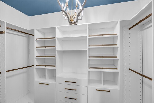 Building Photo - 20343 Towering Cypress Dr