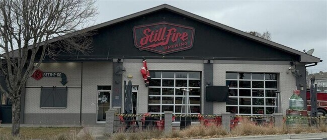 Building Photo - 3659 Chicago St NW