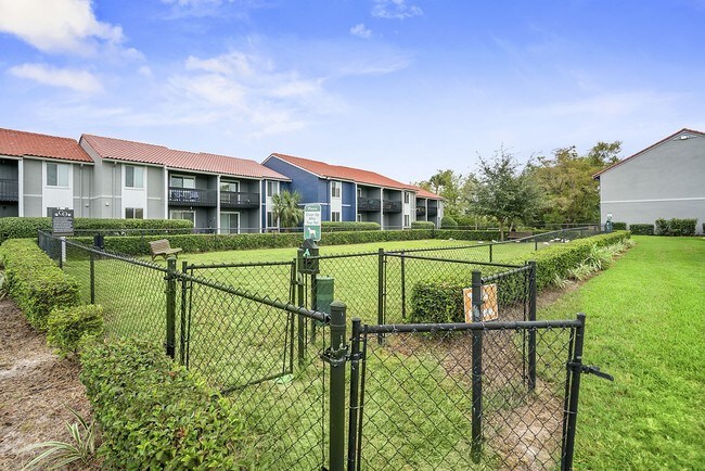 Aqua At Windmeadows Gainesville Fl Apartment Finder Aqua At Windmeadows Gainesville Fl Apartment Finder