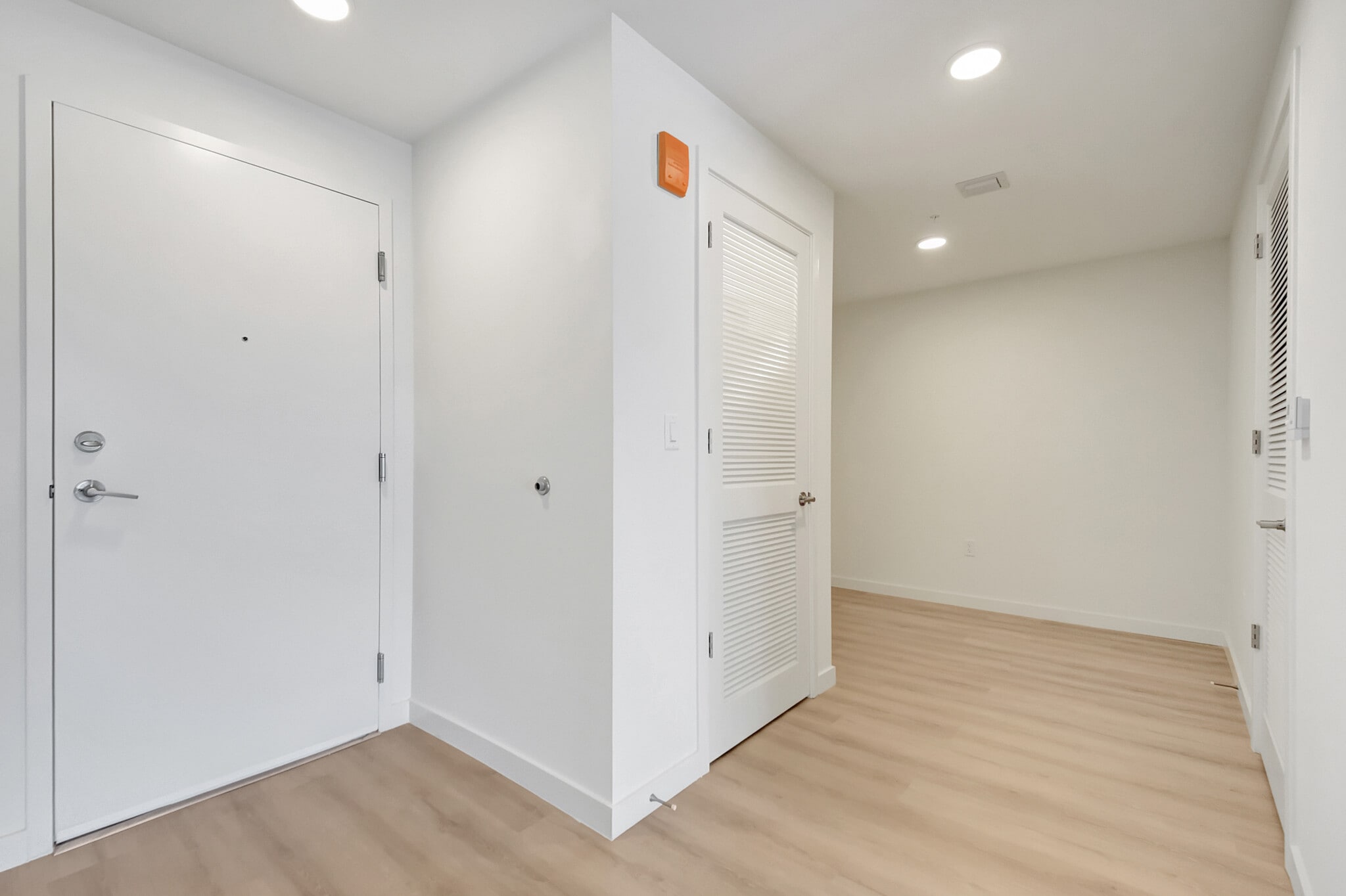 Building Photo - 1721 N J Ter