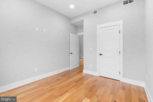 Building Photo - 311 Delmar St