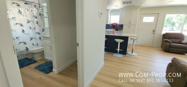 Building Photo - 290 N 600 E