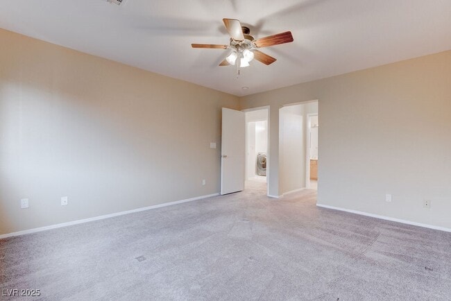 Building Photo - 8753 Country View Ave