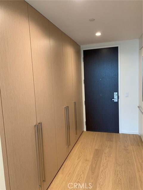 Building Photo - 877 Francisco St