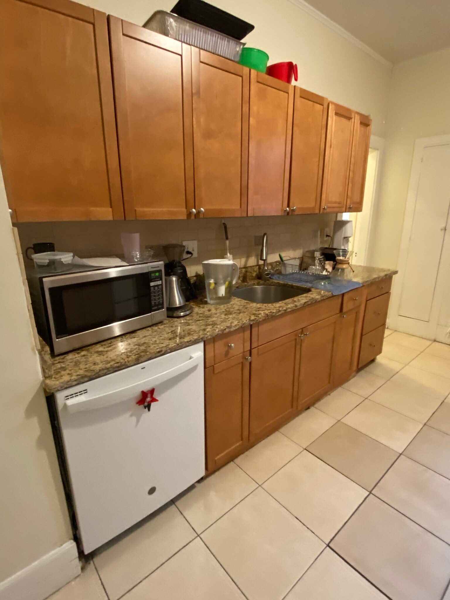 Building Photo - 18 Euston St