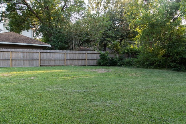Building Photo - 9014 Kapri Ln