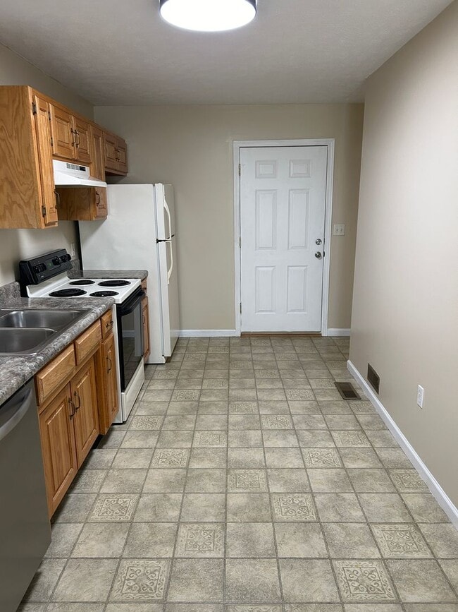 Building Photo - 940 Water St