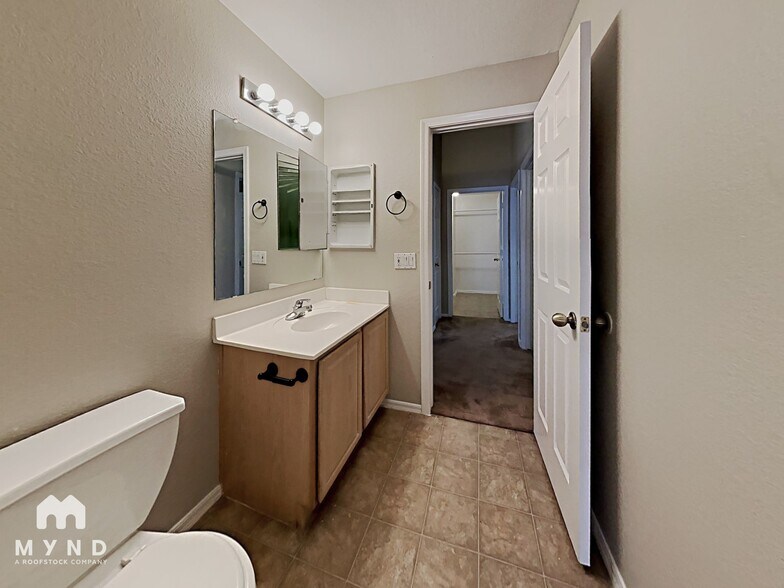 Building Photo - 3310 W Tina Ln