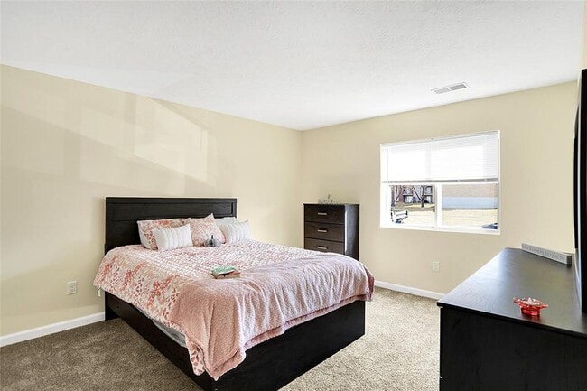 Building Photo - 3771 Cornell Dr
