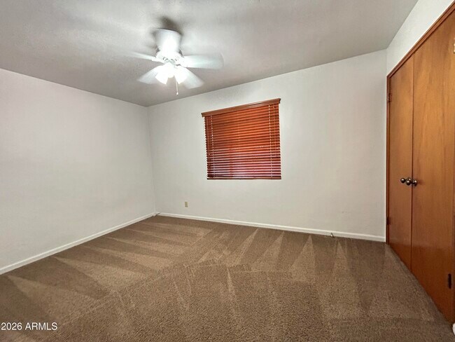 Building Photo - 3122 E Montecito Ave