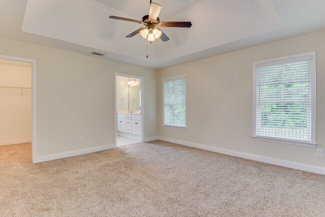 Building Photo - 2110 Red Maple Terrace