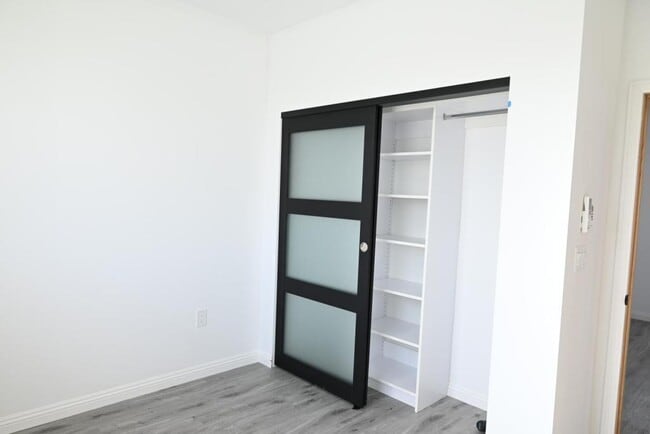 Building Photo - 20515 Madrona Ave