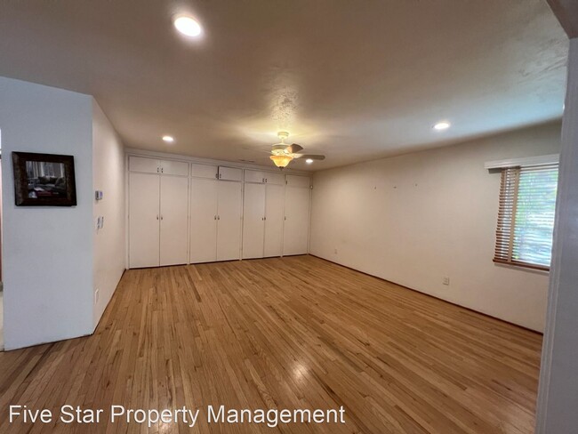 Building Photo - 1 br, 1 bath House - 1514 Scenic Dr