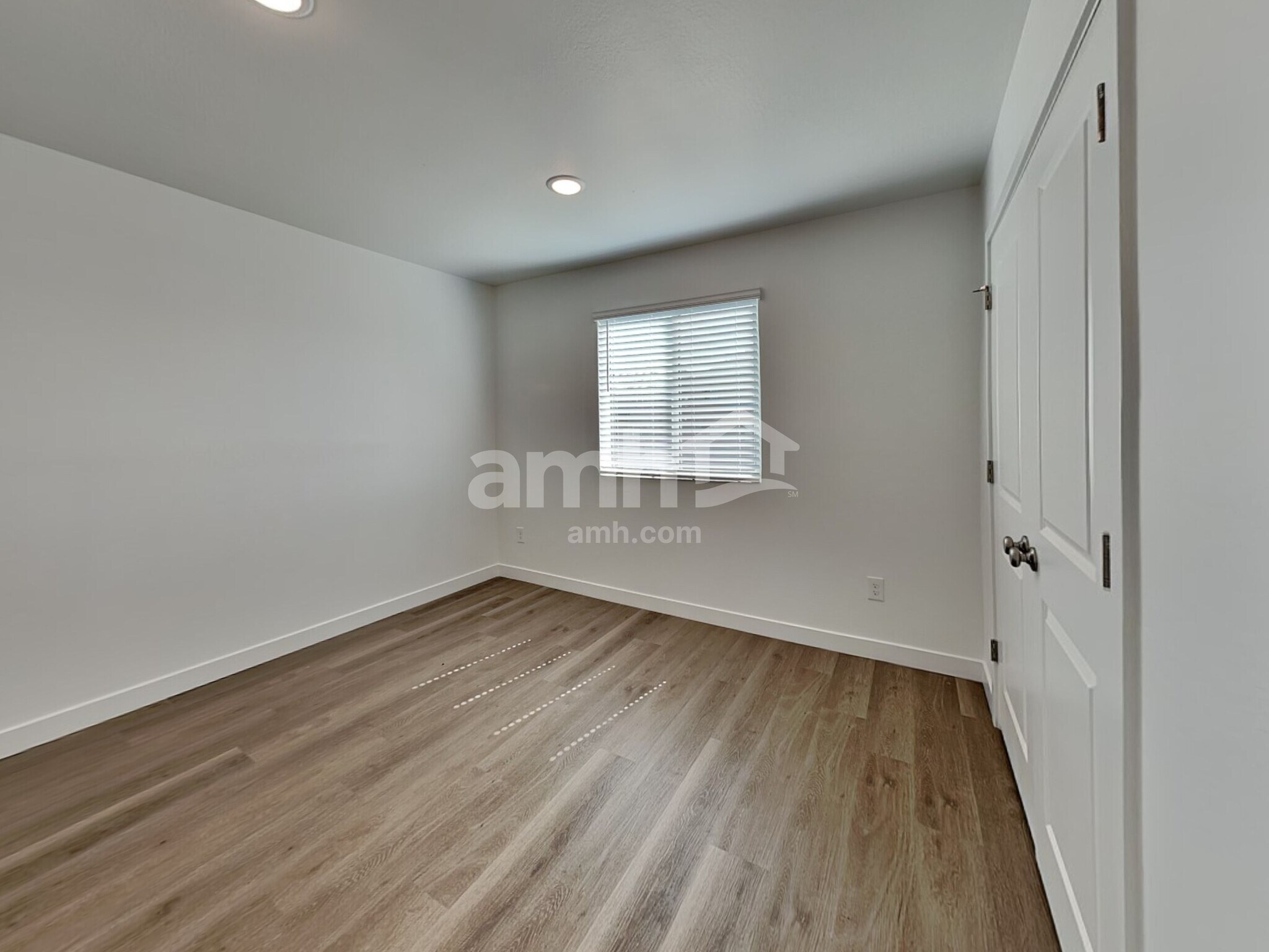 Building Photo - 12627 W Adair Dr