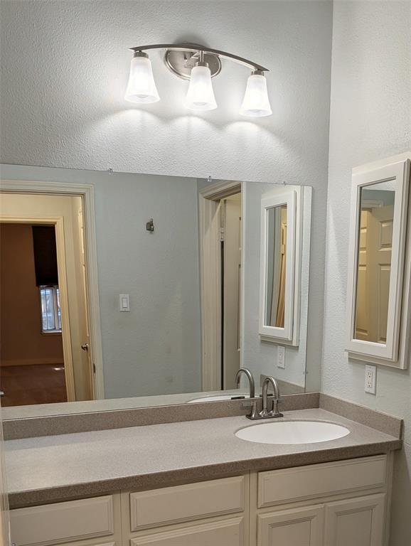 Building Photo - 2529 Rio Grande St