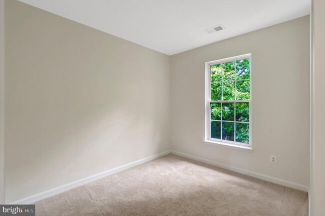 Building Photo - 7057 Sauvage Ln