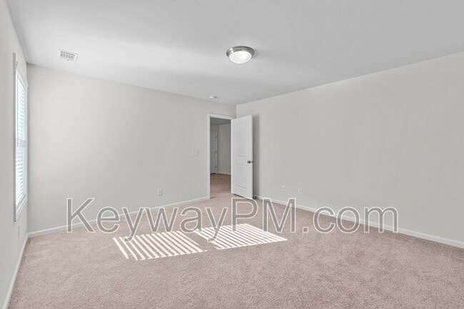 Building Photo - 4150 Thimbleberry Dr