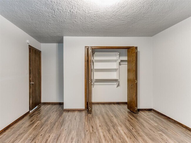 Building Photo - 1426 Pheasant Run Ct