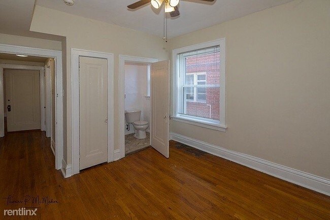 Building Photo - 6300 Southwood Ave