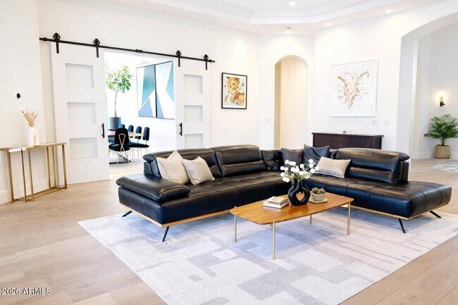 Building Photo - 9995 E Ridgerunner Pl