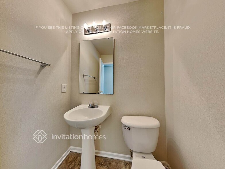 Building Photo - 8515 Panglemont Drive