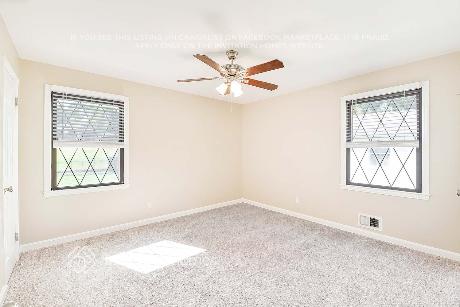 Building Photo - 3938 Somerdale Ln